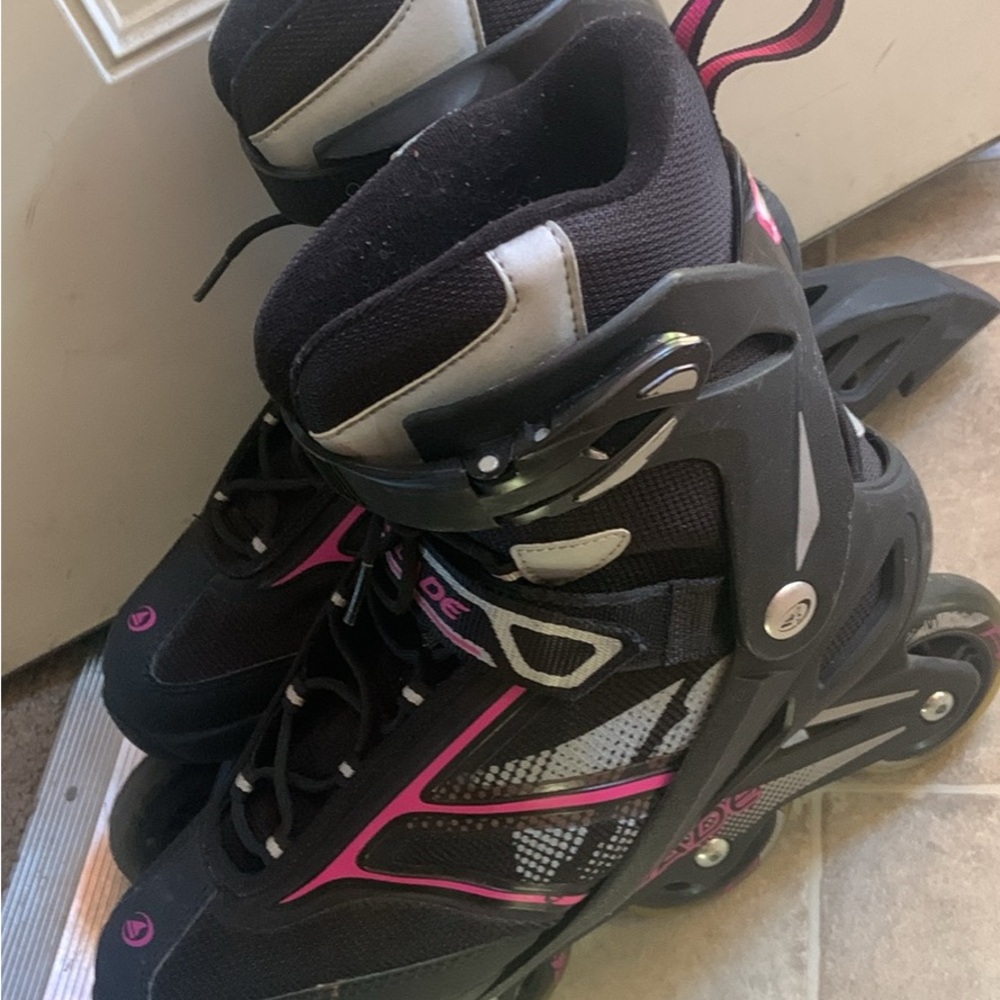 Women's Black and Pink Rollerblades